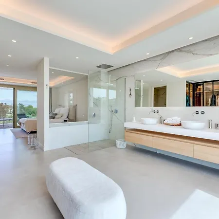 About Benalus Sky Apartment Marbella